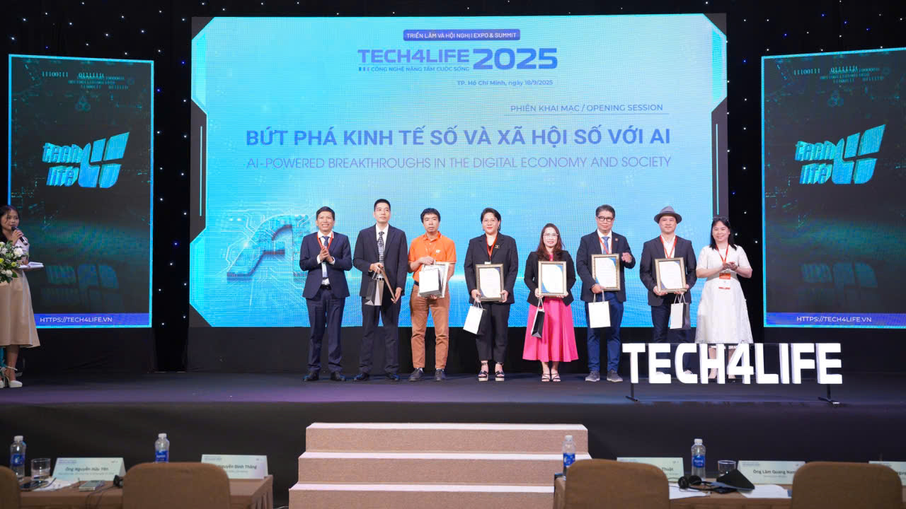 Hỗ Trợ Đẩy Mạnh Ứng Dụng Công Nghệ AI Cho Doanh Nghiệp