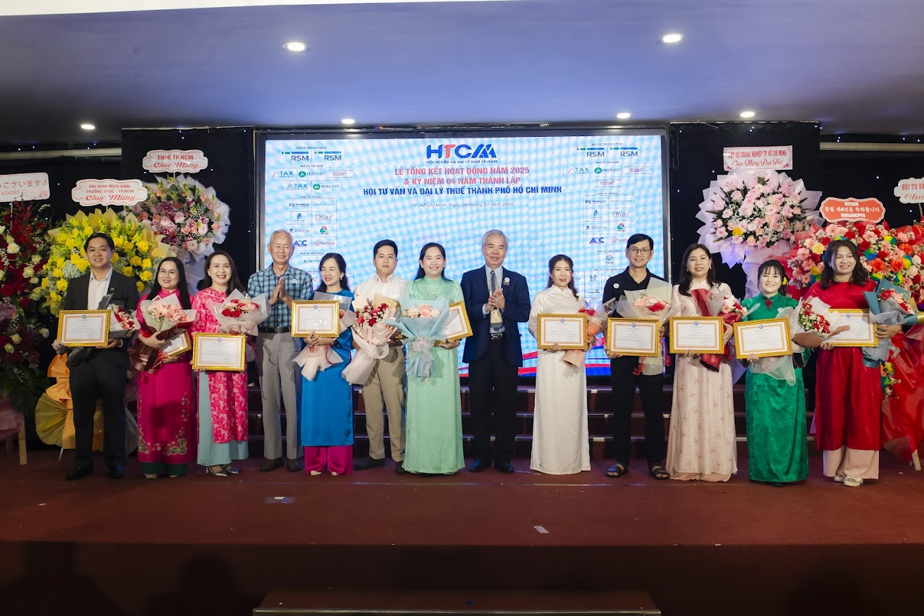 Giấy khen từ Hiệp hội Doanh nghiệp TP.HCM (HUBA)